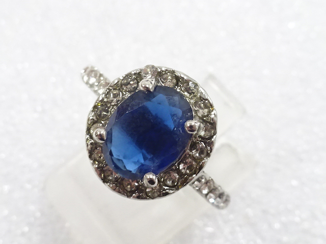 JAPANESE KIMONO / ANTIQUE COLORED STONE RING (SIZE 14)